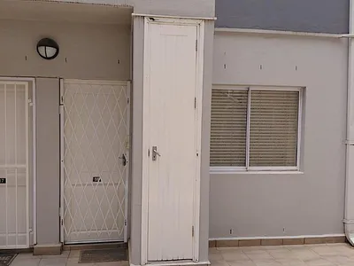 1 Bedroom Apartment To Rent in O'Kennedyville, Bellville - ixBf.webp