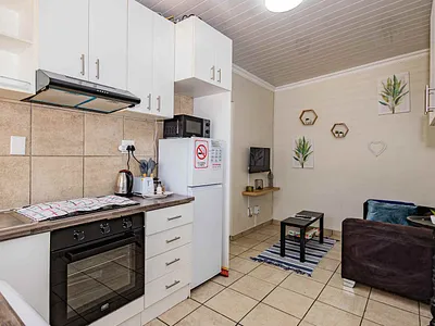 1 Bedroom Apartment To Rent in Bellville - g7cG.webp