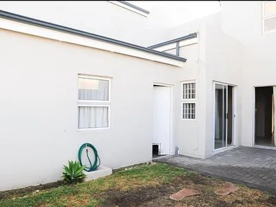 3 Bedroom House For Sale in Langebaan - S4GE.webp