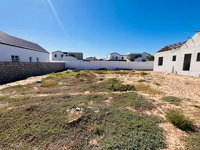 3 Bedroom House For Sale in Langebaan - JxYo.webp