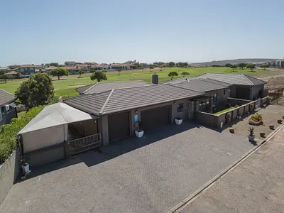 4 Bedroom House For Sale in Langebaan - guLM.webp