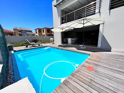 4 Bedroom House For Sale in Langebaan - g3a3.webp