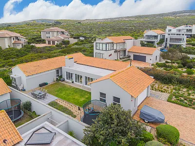 3 Bedroom House For Sale in Langebaan - lRAJ.webp