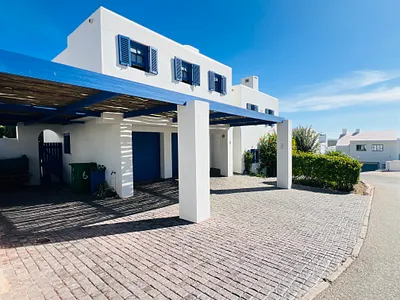 3 Bedroom House For Sale in Langebaan - JyJ3.webp