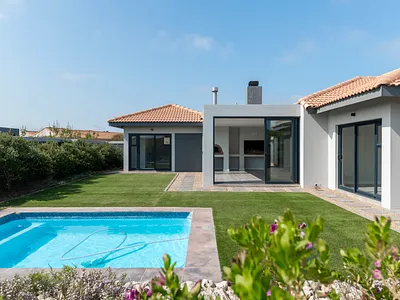 4 Bedroom House For Sale in Langebaan - 0ojl.webp