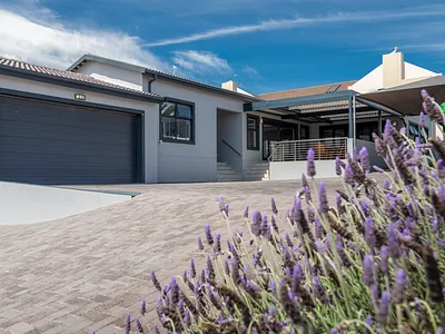 4 Bedroom House For Sale in Langebaan - l3fF.webp