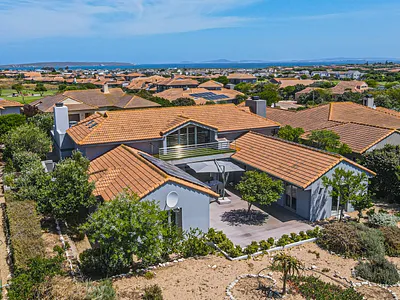 4 Bedroom House For Sale in Langebaan - img
