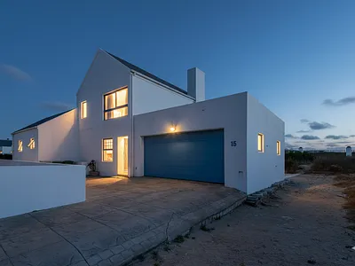 5 Bedroom House For Sale in Langebaan - 5vYa.webp
