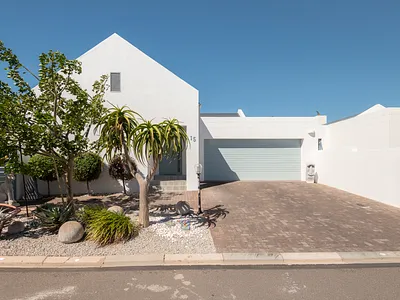 3 Bedroom House For Sale in Langebaan - Ed0U.webp