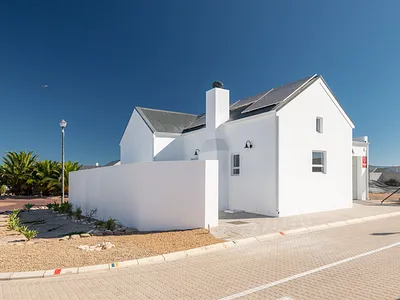 2 Bedroom House For Sale in Langebaan - EU7a.webp