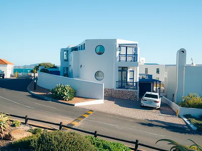 3 Bedroom House For Sale in Langebaan - idrp.webp