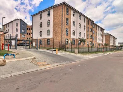 2 Bedroom Apartment To Rent in Midrand - img
