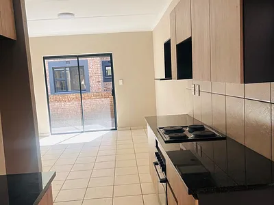 2 Bedroom Apartment For Sale in Benoni - img