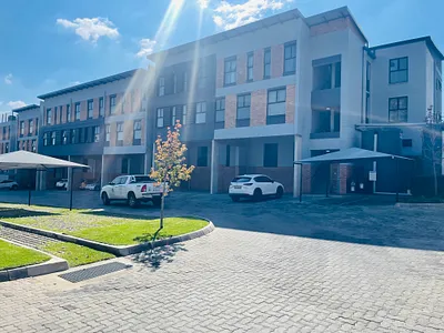 1 Bedroom Apartment For Sale in Randburg - 2WQ6.webp