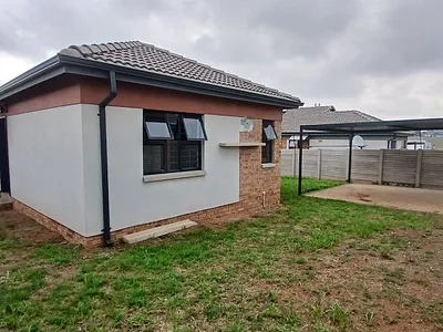 3 Bedroom House To Rent in Krugersdorp - rJWs.webp