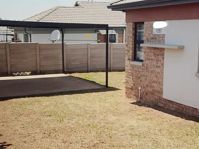 3 Bedroom House To Rent in Krugersdorp - zAak.webp