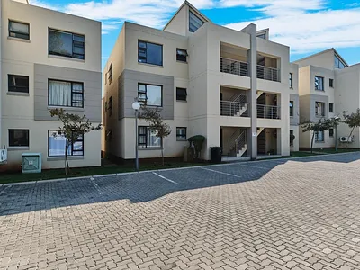 3 Bedroom Apartment To Rent in Sandton - img