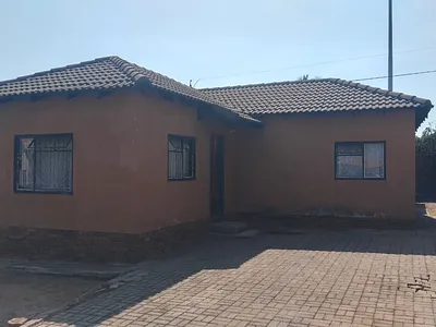 2 Bedroom House For Sale in Mabopane - img