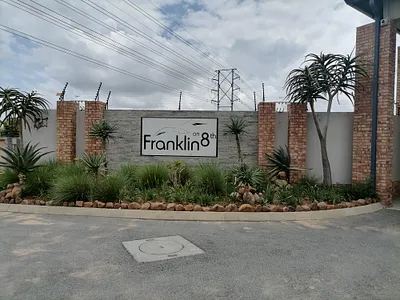 3 Bedroom Apartment For Sale in Midrand - 0y9f.webp