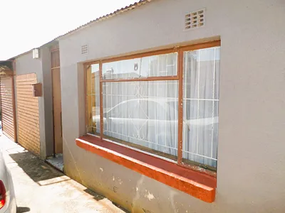 3 Bedroom House For Sale in Johannesburg - img
