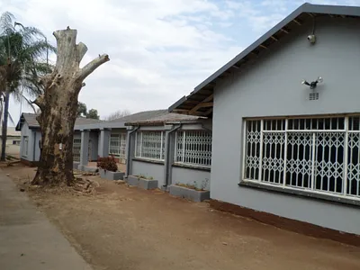 2 Bedroom House To Rent in Knoppieslaagte, Centurion - YGfj.webp