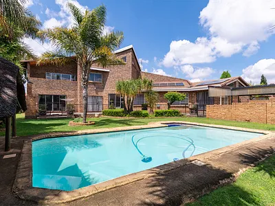 5 Bedroom House For Sale in Kempton Park - img