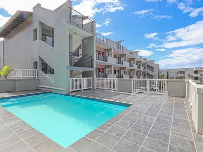 2 Bedroom Apartment For Sale in Amanzimtoti - BufK.webp