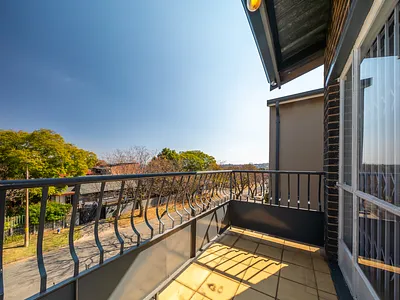 1 Bedroom Apartment For Sale in Edenvale - hHcE.webp