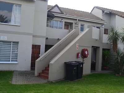 2 Bedroom Apartment For Sale in Edenvale - r0yS.webp
