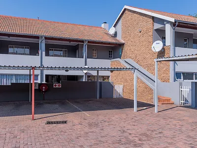 2 Bedroom Apartment For Sale in Boksburg - gkJo.webp