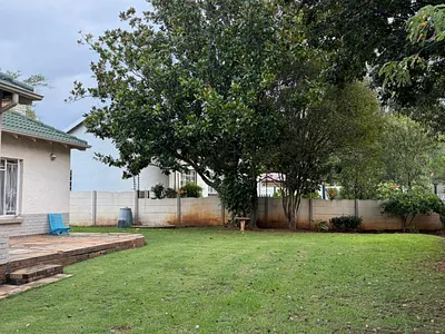3 Bedroom House For Sale in Edenvale - 19ST.webp