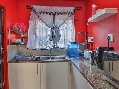 3 Bedroom Apartment For Sale in Phoenix - jRdd.webp
