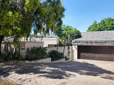 5 Bedroom House For Sale in Sandton - Z7ls.webp