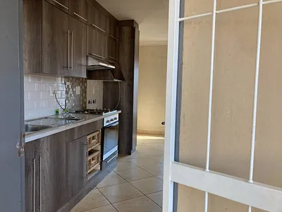 2 Bedroom Apartment For Sale in Soweto - r3tz.webp