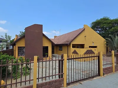 5 Bedroom House For Sale in Louis Trichardt - img