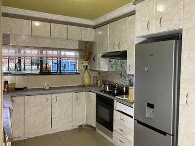 2 Bedroom Apartment For Sale in Soweto - NHCp.webp