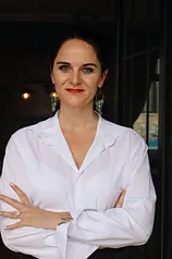 Chelaine Barnard - 2Zhz.webp