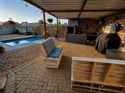 3 Bedroom House For Sale in Polokwane - 5BU9.webp