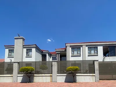 6 Bedroom House For Sale in Polokwane - img