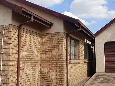 3 Bedroom House For Sale in Polokwane - img
