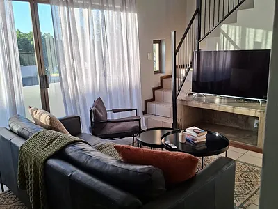 2 Bedroom Apartment For Sale in Polokwane - img