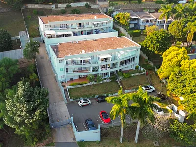 3 Bedroom Apartment For Sale in Durban - s77J.webp