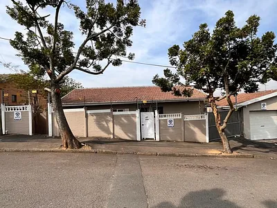 3 Bedroom House For Sale in Durban - MV1B.webp