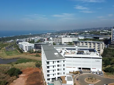 1 Bedroom Apartment To Rent in Umhlanga - 2ZVq.webp
