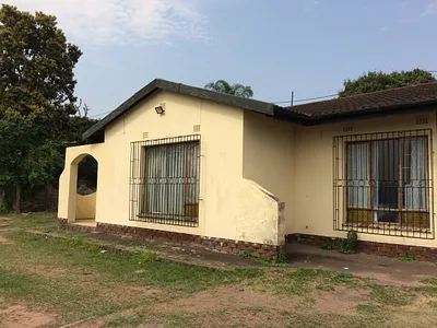 3 Bedroom House To Rent in Pinetown - czTw.webp
