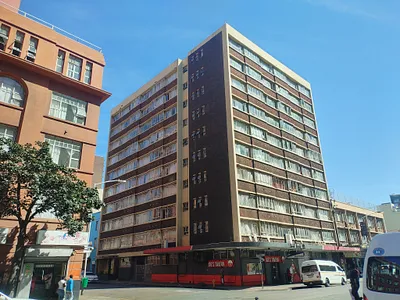 1.5 Bedroom Apartment For Sale in Durban - 6KVZ.webp