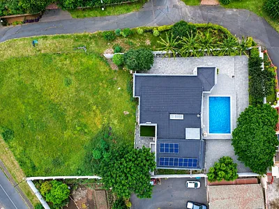 6 Bedroom House For Sale in Durban - I8Iw.webp