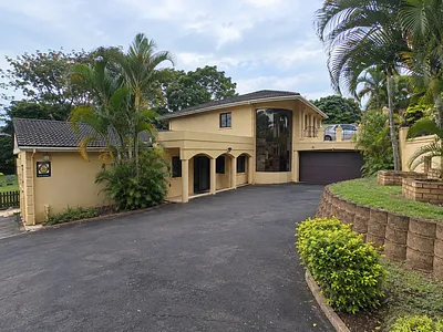 4 Bedroom House To Rent in Umhlanga - W1YX.webp