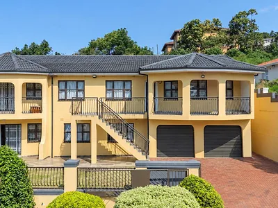 5 Bedroom House For Sale in Durban - OvTt.webp