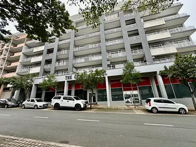 2 Bedroom Apartment For Sale in Umhlanga - yAqt.webp